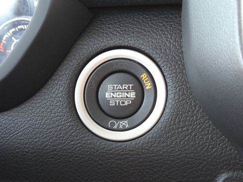 Used 2022 RAM 2500 Laramie image 23