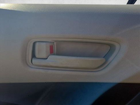 Used 2025 Toyota Corolla LE FWD image 13