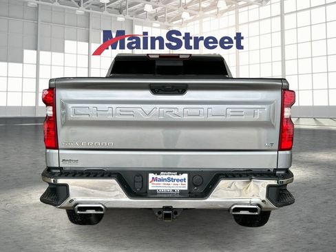 Used 2023 Chevrolet Silverado 1500 LT AWD/4WD image 4