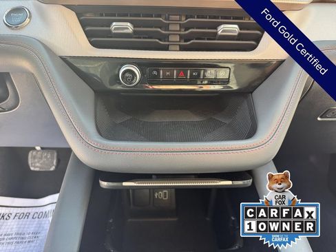 Used 2025 Ford Explorer Active w/ Active Comfort Package RWD image 25