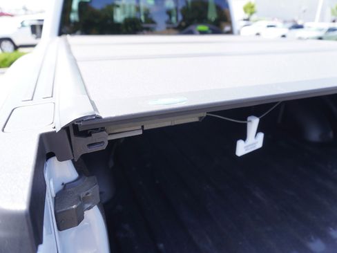 Used 2025 Ford F150 Raptor AWD/4WD image 15