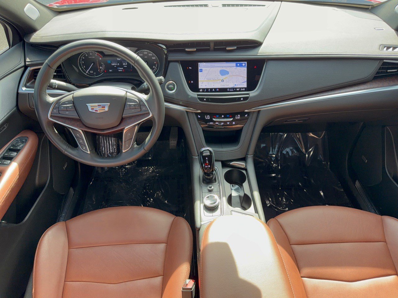Used 2024 Cadillac XT5 Premium Luxury FWD image 17