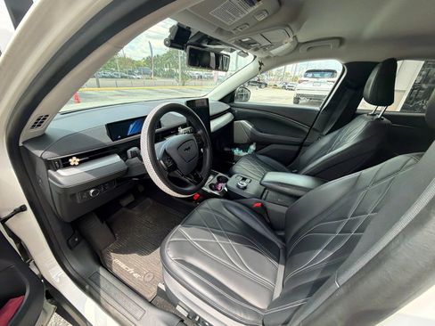 Used 2021 Ford Mustang Mach-E Select w/ Comfort/Appearance Package AWD/4WD image 7