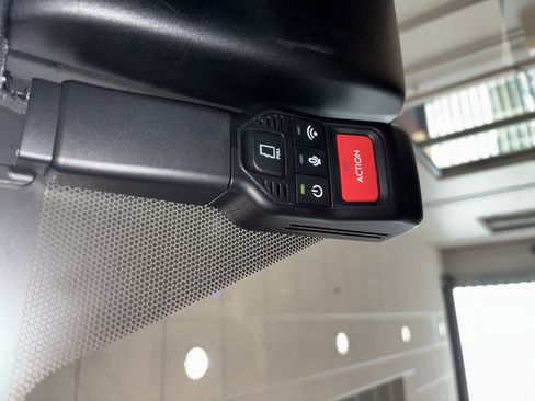 Used 2024 Toyota Sienna XSE image 40