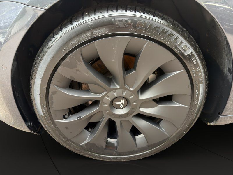 Used 2020 Tesla Model 3 Long Range AWD/4WD image 21