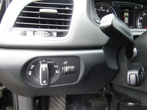 Used 2017 Audi Q3 2.0T Premium image 15