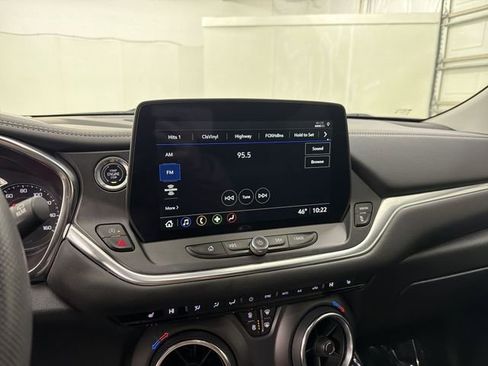 Certified 2024 Chevrolet Blazer LT w/ Convenience Package image 26
