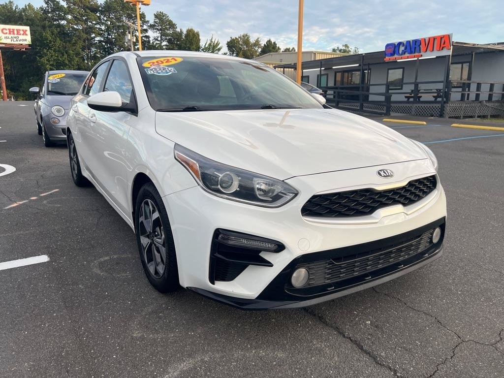 Used 2021 Kia Forte LXS FWD image 3