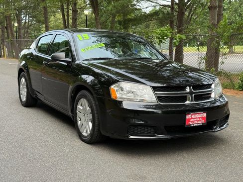 Used 2013 Dodge Avenger SE FWD image 3
