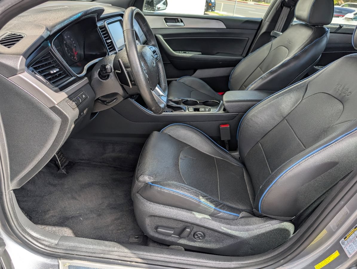 Used 2019 Hyundai Sonata Limited w/ Cargo Package FWD image 22