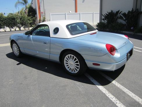 Used 2004 Ford Thunderbird RWD image 6