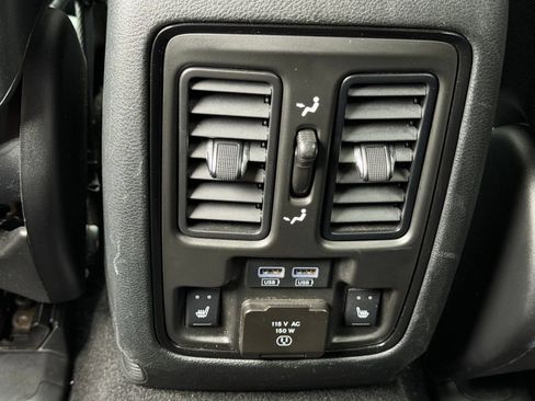 Used 2024 Dodge Durango GT AWD/4WD image 30