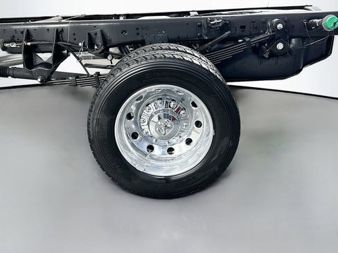 New 2026 RAM 5500 Tradesman AWD/4WD image 16