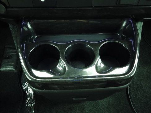 Used 2023 Chevrolet Express 2500 Extended image 28