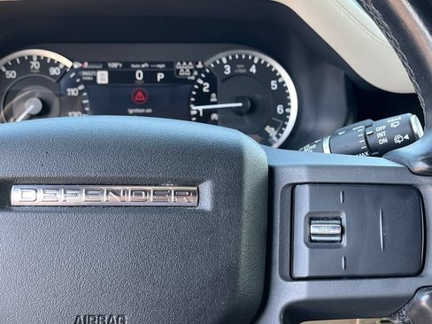 Used 2023 Land Rover Defender 110 X-Dynamic SE AWD/4WD image 20