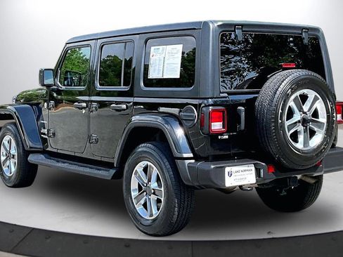 Certified 2022 Jeep Wrangler Unlimited Sahara w/ Cold Weather Group AWD/4WD image 7