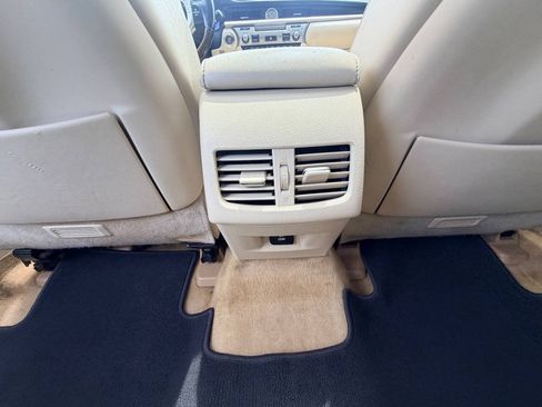 Used 2014 Lexus ES 350 w/ Luxury Package FWD image 41