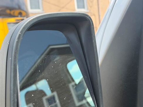 Used 2019 Mercedes-Benz Sprinter 170 image 32