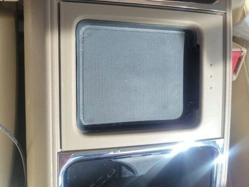 Used 2010 Chrysler Town & Country Limited image 24