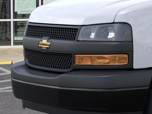 New 2025 Chevrolet Express 2500 image 14
