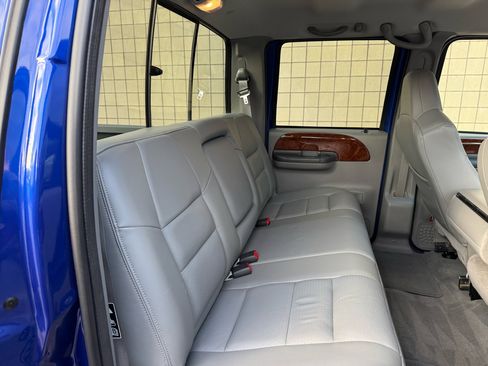 Used 2003 Ford F250 Lariat image 62
