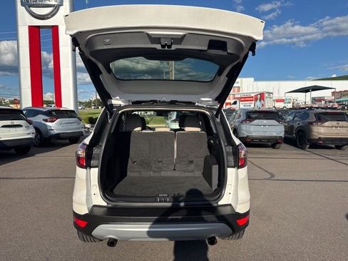 Used 2018 Ford Escape SEL AWD/4WD image 19