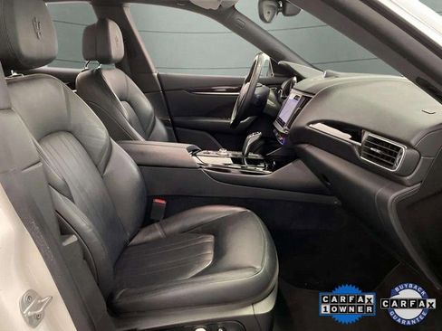 Used 2021 Maserati Levante image 47