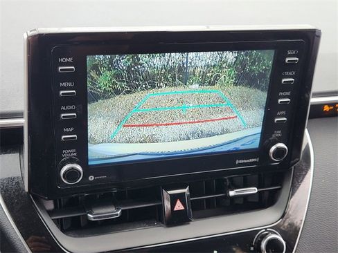 Used 2021 Toyota Corolla SE image 23