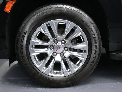 Used 2024 GMC Yukon Denali AWD/4WD image 38