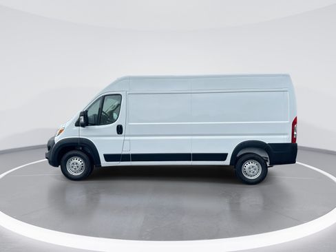 Used 2026 RAM ProMaster 2500 w/ Convenience Group FWD image 6