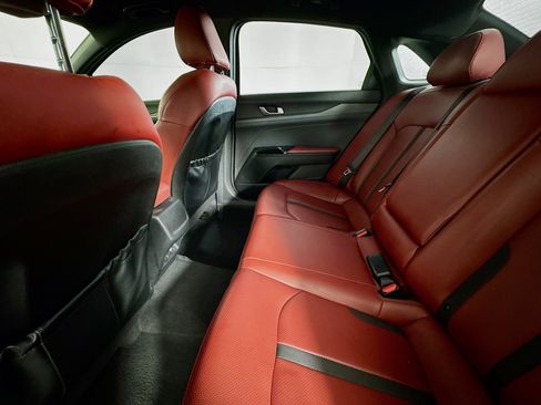 Used 2024 Kia K5 GT-Line image 24