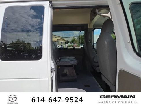 Used 2011 Ford E-250 and Econoline 250 Extended w/ PWR Group RWD image 21
