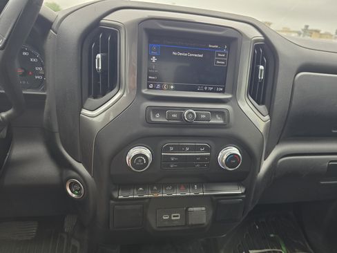 Used 2023 GMC Sierra 1500 Pro AWD/4WD image 14