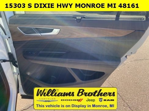 Used 2024 Volkswagen Atlas SE image 30