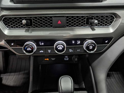 Certified 2025 Acura Integra FWD image 30