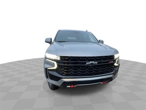 Used 2023 Chevrolet Tahoe Z71 w/ Z71 Off-Road Package image 3