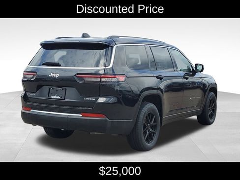 Used 2022 Jeep Grand Cherokee L Limited AWD/4WD image 3