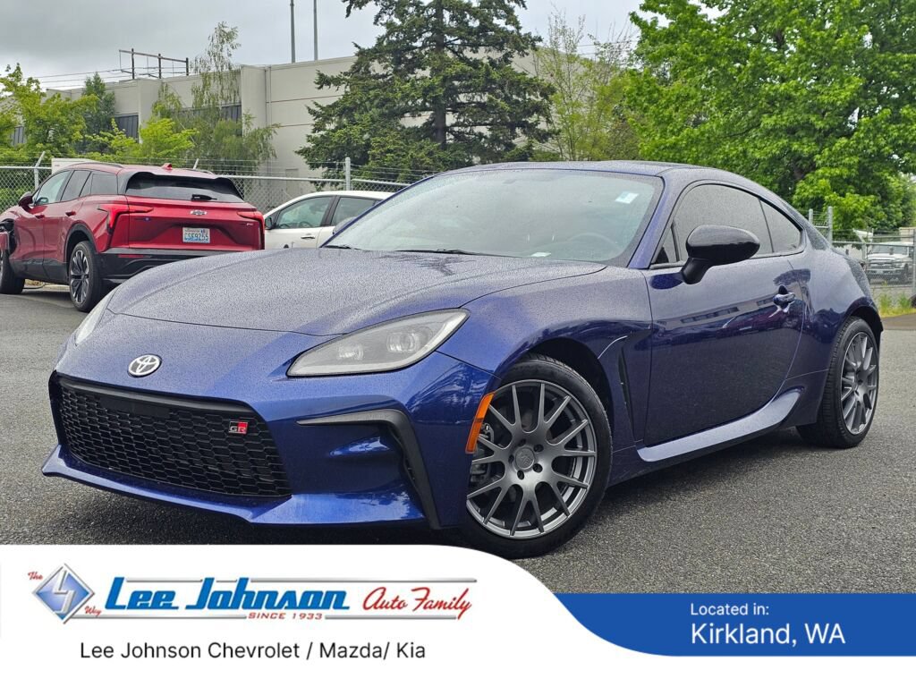 Used 2022 Toyota GR86 Premium w/ ALL Weather Mat Package (TMS) RWD image 1