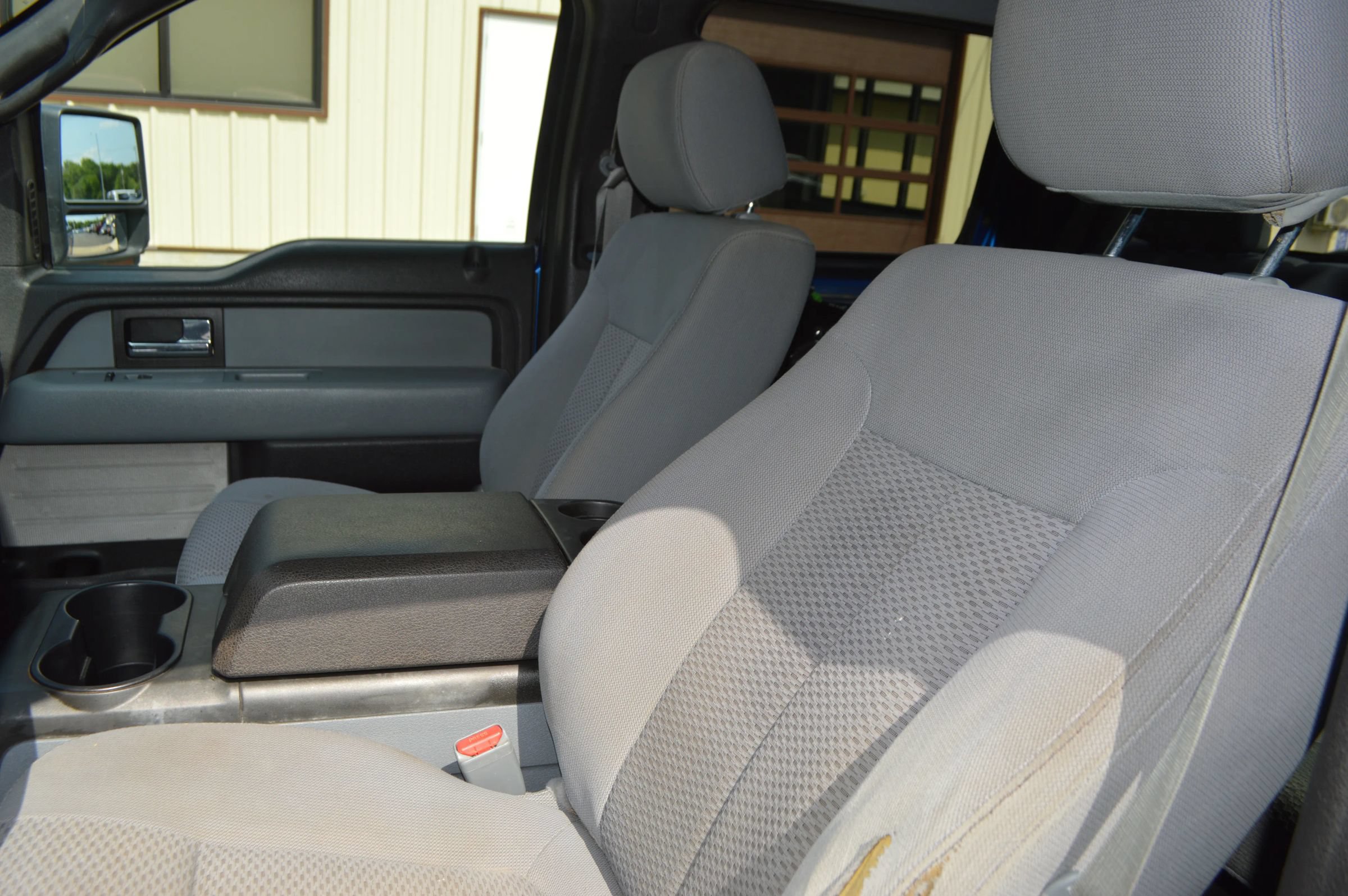 Used 2013 Ford F150 XLT w/ XLT Chrome Pkg AWD/4WD image 16