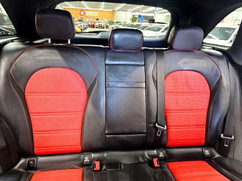 Used 2019 Mercedes-Benz GLC 63 AMG AMG GLC 63 4MATIC+ SUV image 31