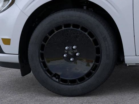 New 2026 Ford Maverick Lobo image 20