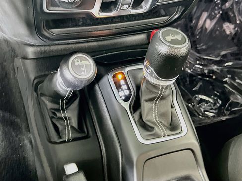 Used 2023 Jeep Wrangler Sahara w/ Safety Group image 17