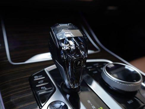 Used 2021 BMW X7 xDrive40i w/ Executive Package image 8