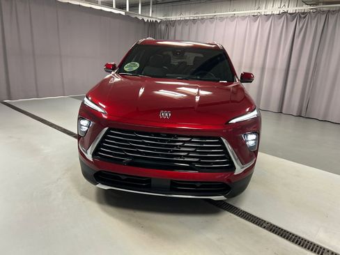 New 2026 Buick Enclave Preferred w/ Power Package image 2