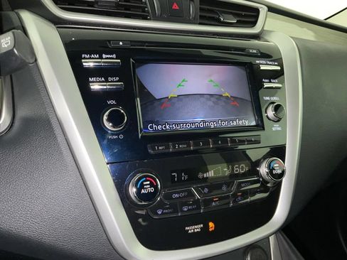 Used 2016 Nissan Murano S FWD image 23