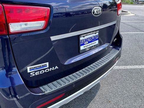 Used 2018 Kia Sedona SX Limited w/ SX Limited Prestige Package FWD image 7