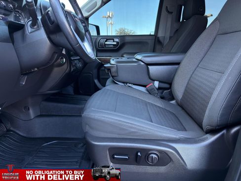 Used 2020 GMC Sierra 1500 Elevation w/ Elevation Value Package image 18