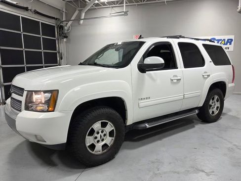Used 2013 Chevrolet Tahoe LT RWD image 3