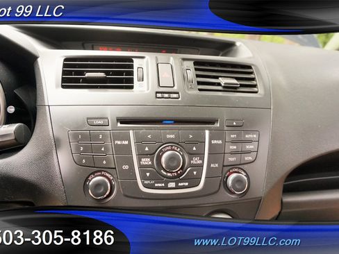 Used 2012 MAZDA MAZDA5 Touring image 24