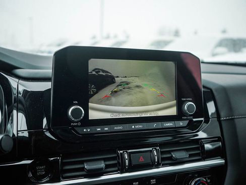 New 2025 Nissan Pathfinder SV image 26